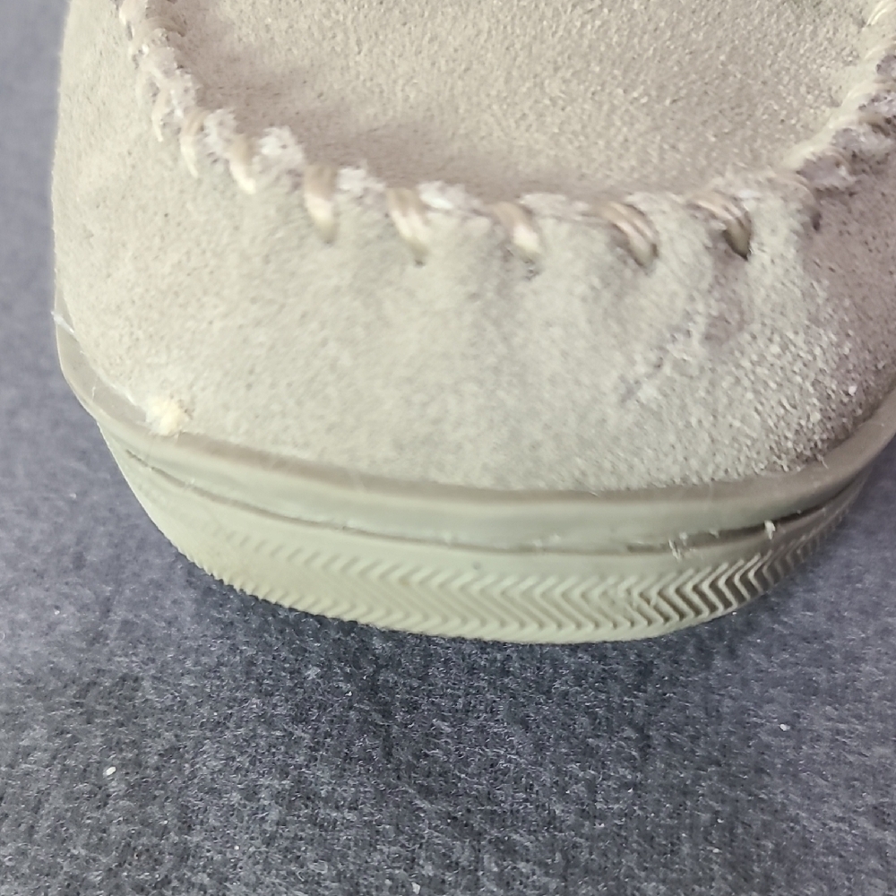 Women's Tan Slippers - Picture 3 of 4